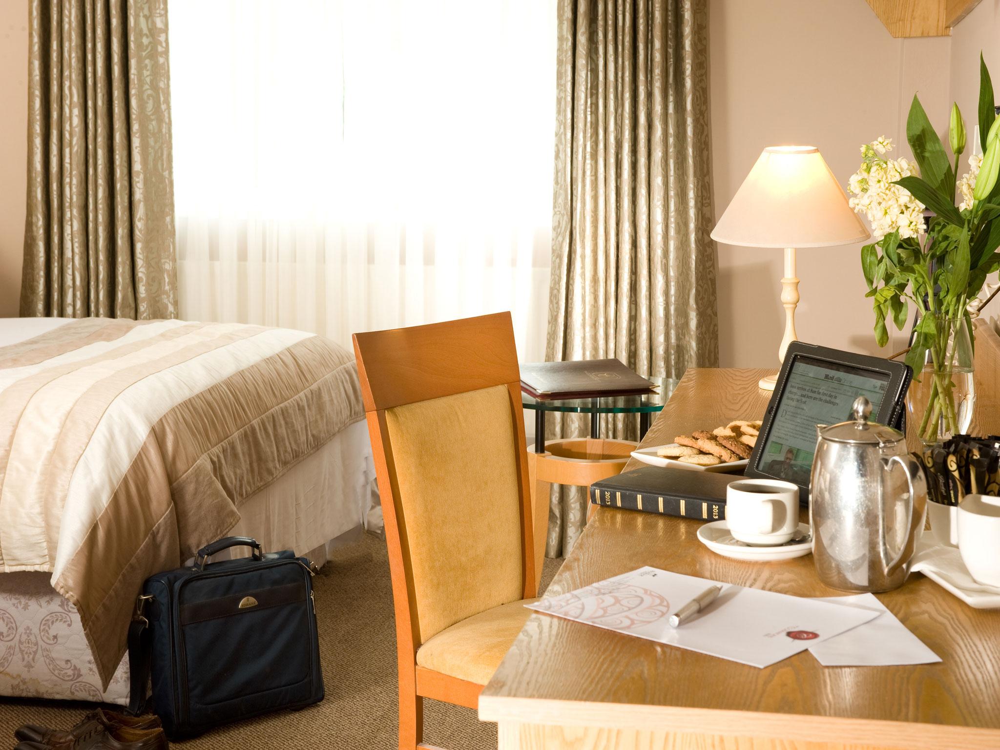 Great National Commons Inn Hotel 코크 외부 사진